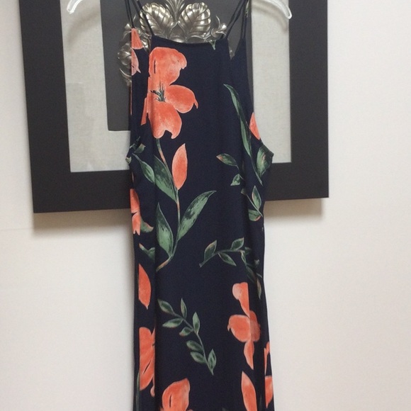 🎉Host Pick 🎉Beautiful  Navy with Orange Flowers Sheath Sz M - Picture 4 of 5